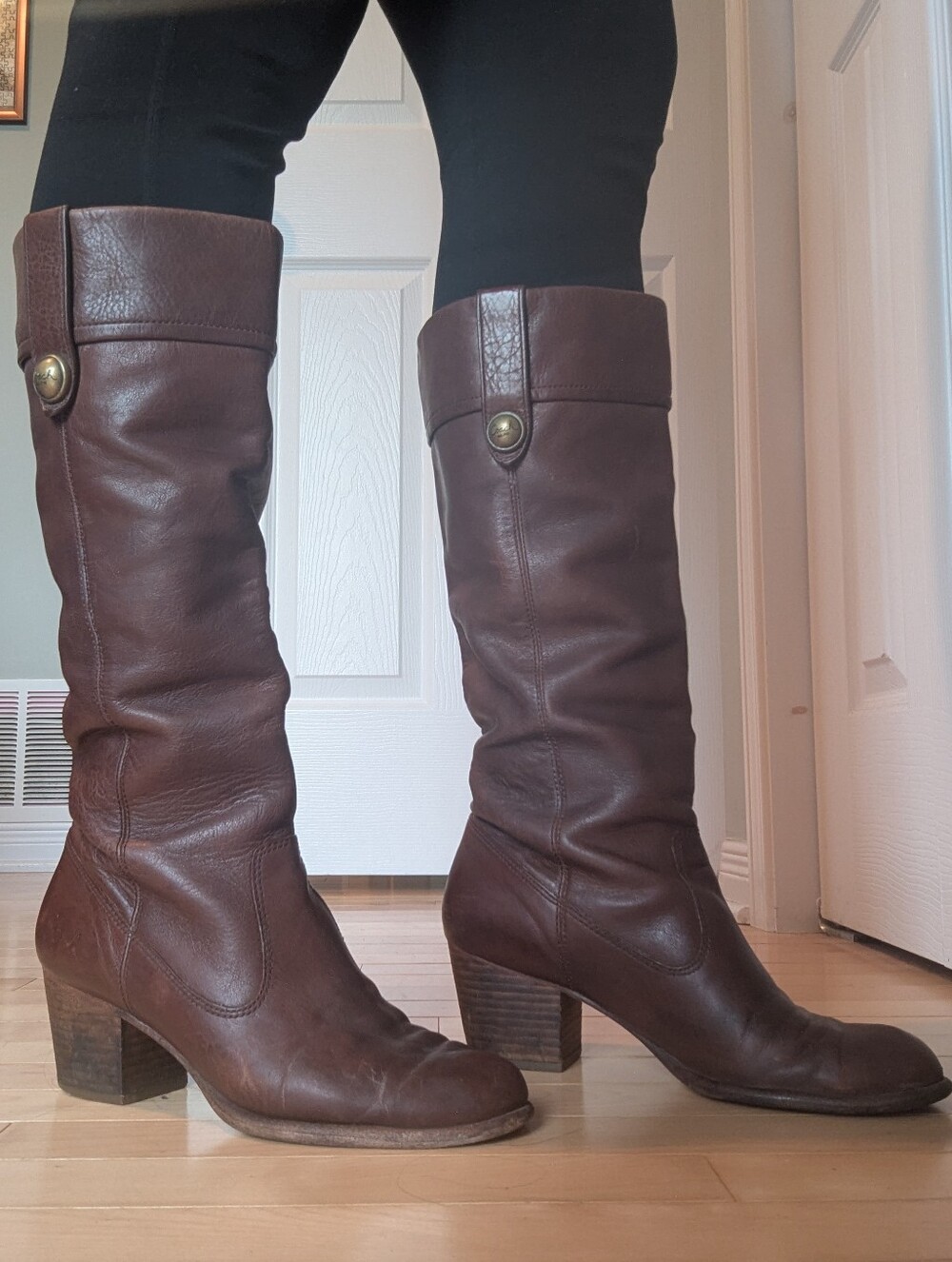 Coach Genuine Brown Leather Pull On Boots Heeled SZ 8.5 Women